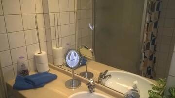 Фото номера Двухместный номер с 1 кроватью Мотели Hotelli Tarjanteen majoitushuoneet Virrat г. Виррат 5